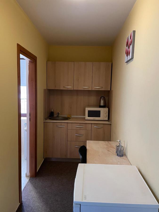 Ferienwohnung La O Barfa Ploieşti Exterior foto
