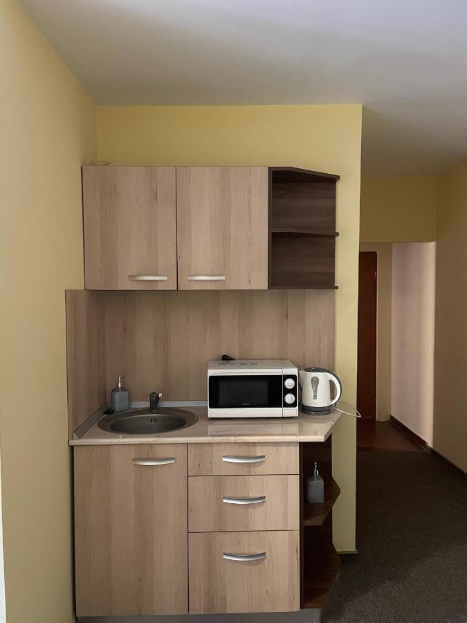 Ferienwohnung La O Barfa Ploieşti Exterior foto
