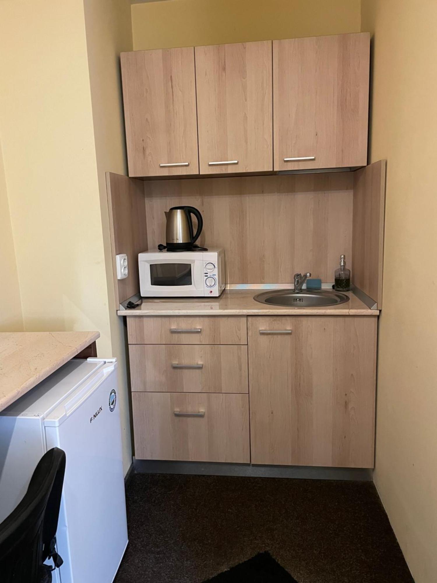 Ferienwohnung La O Barfa Ploieşti Exterior foto